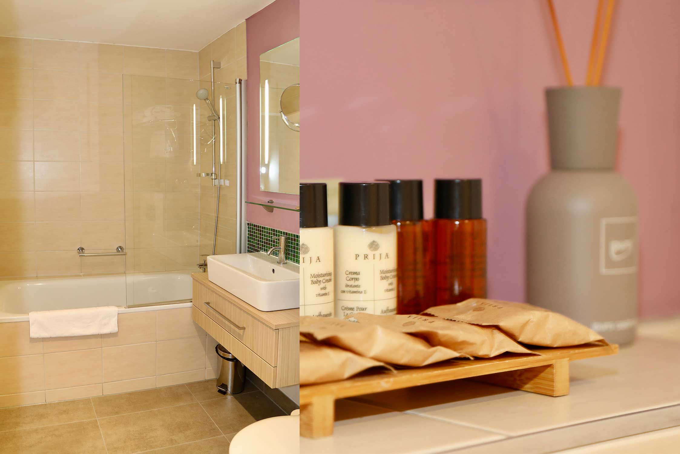 Hotel New Orly, Bathroom with care products